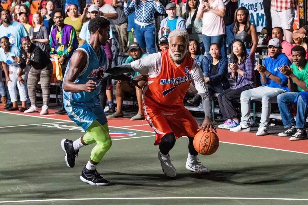 至少有4 至少有4